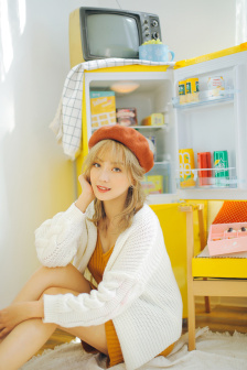 翁虹在《欲霸天下》演谁